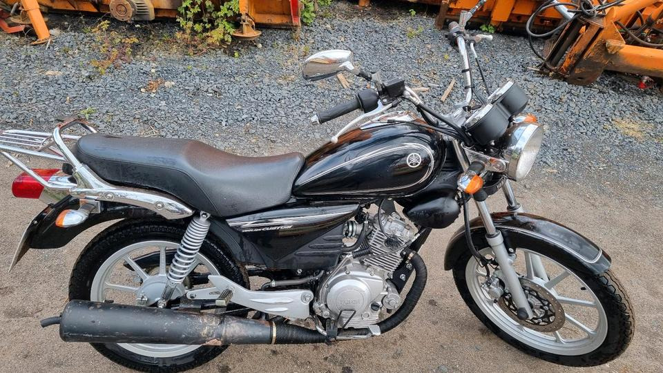 YAMAHA YBR Custom Motorrad 9626km Moped - Motorrad: das Bild 3 YAMAHA YBR Custom Motorrad 9626km Moped - Motorrad: das Bild 3
