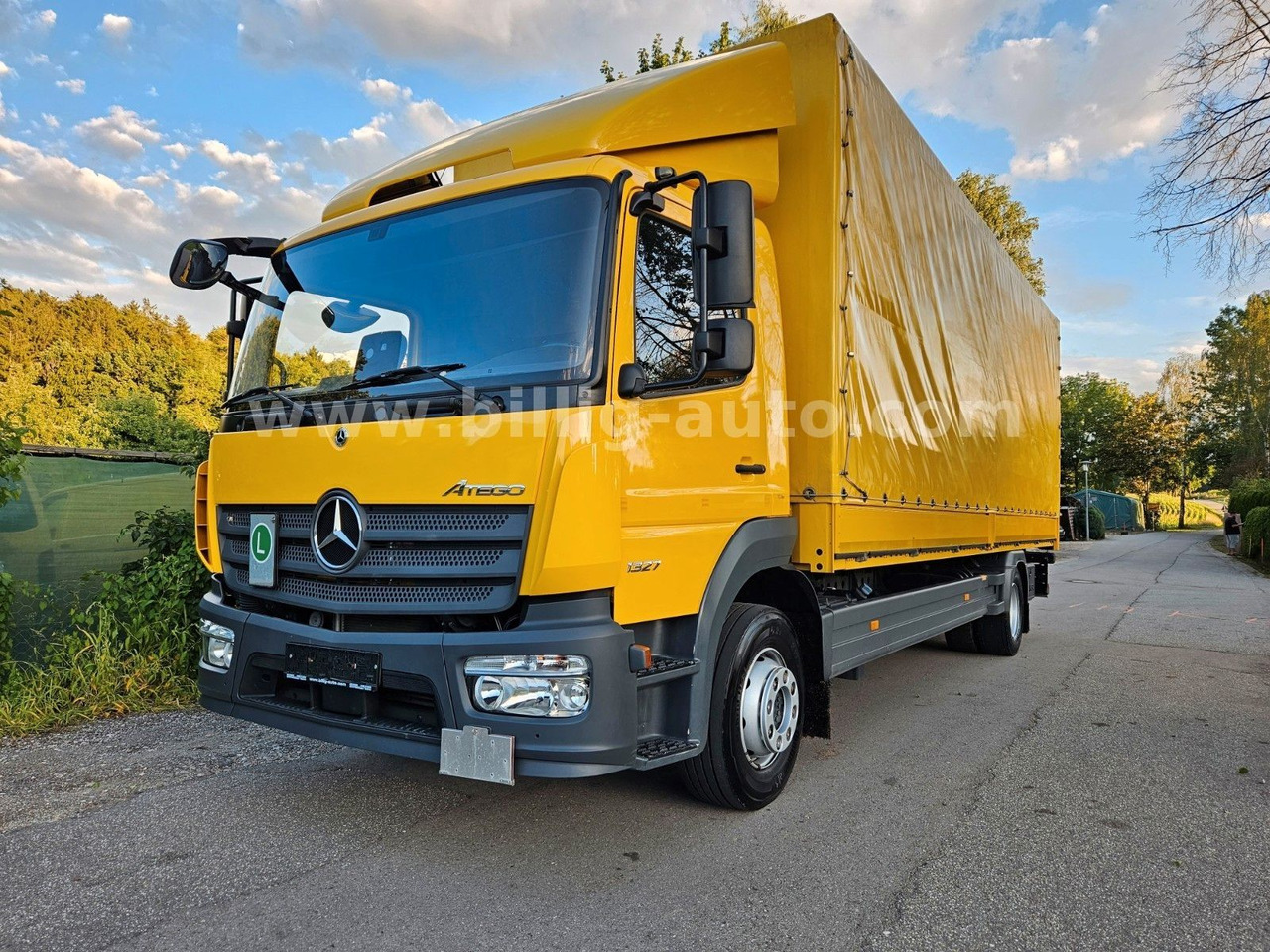 Mercedes-Benz Atego 1327 L * BREMS/SPUR-ASS*DIFF.*LBW*AHK*7.2m - Plane LKW: das Bild 2 Mercedes-Benz Atego 1327 L * BREMS/SPUR-ASS*DIFF.*LBW*AHK*7.2m - Plane LKW: das Bild 2
