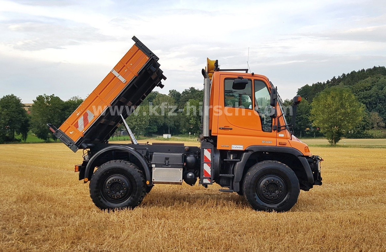 Unimog U400 405/12*HYDROSTAT*VARIOPILOT*Euro4*Kipper - Kipper: das Bild 2 Unimog U400 405/12*HYDROSTAT*VARIOPILOT*Euro4*Kipper - Kipper: das Bild 2