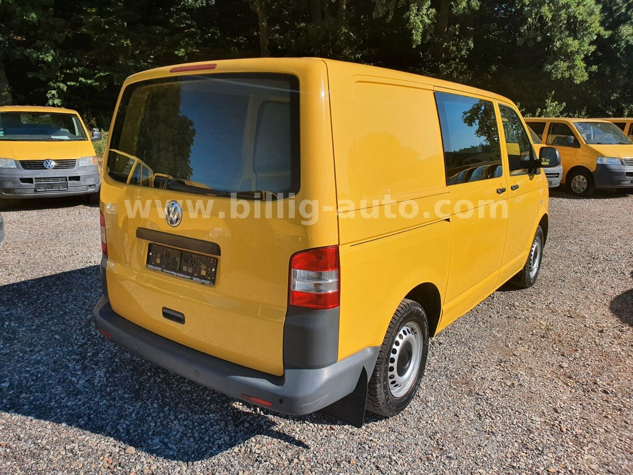 Volkswagen T5 Transporter 2.0TDI EU5*2xSchiebetüre*1.Hand* - PKW: das Bild 5 Volkswagen T5 Transporter 2.0TDI EU5*2xSchiebetüre*1.Hand* - PKW: das Bild 5