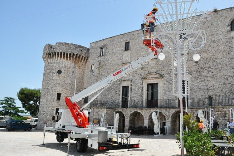 LKW mit Arbeitsbühne neu kaufen CmC PLA 250 Nowy podnośnik koszowy zamontowany na Nissan Cabstar: das Bild 6 LKW mit Arbeitsbühne neu kaufen CmC PLA 250 Nowy podnośnik koszowy zamontowany na Nissan Cabstar: das Bild 6