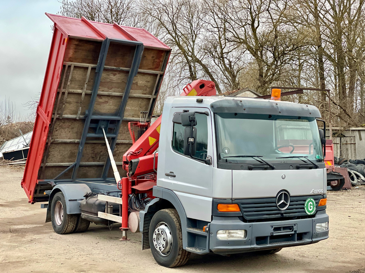 MERCEDES-BENZ ATEGO - Autokran: das Bild 2 MERCEDES-BENZ ATEGO - Autokran: das Bild 2