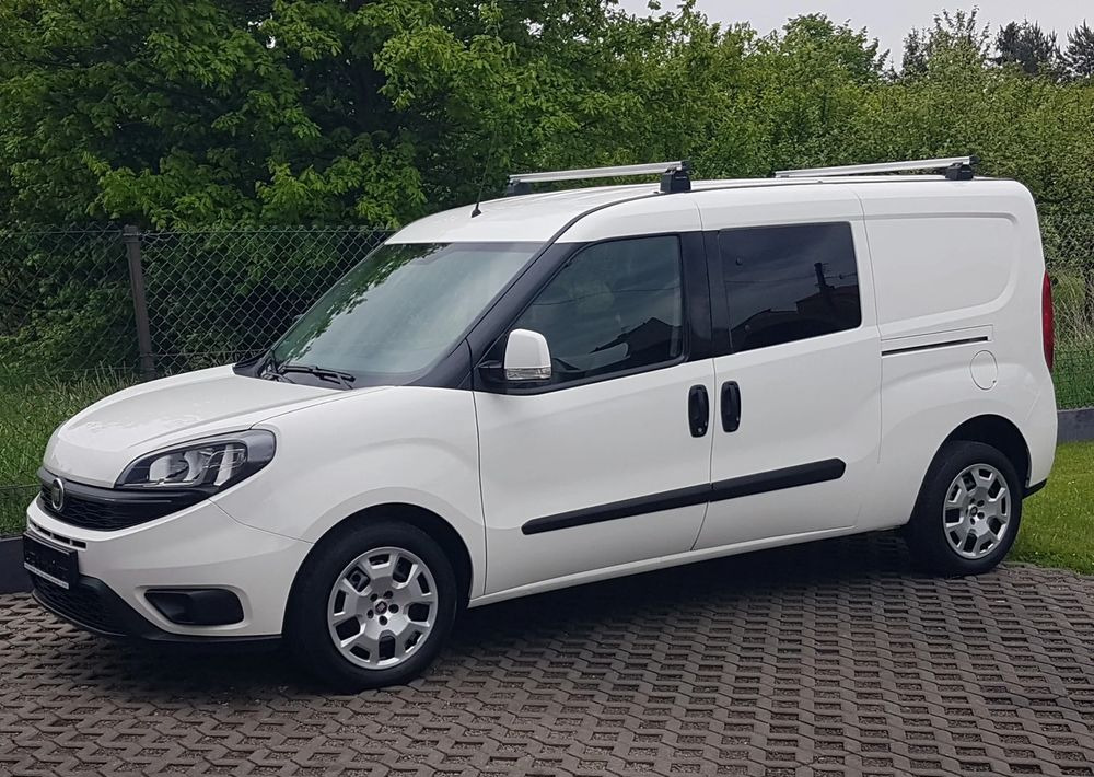 Fiat Doblo 1.6 Multijet 16V Easy - PKW: das Bild 2 Fiat Doblo 1.6 Multijet 16V Easy - PKW: das Bild 2