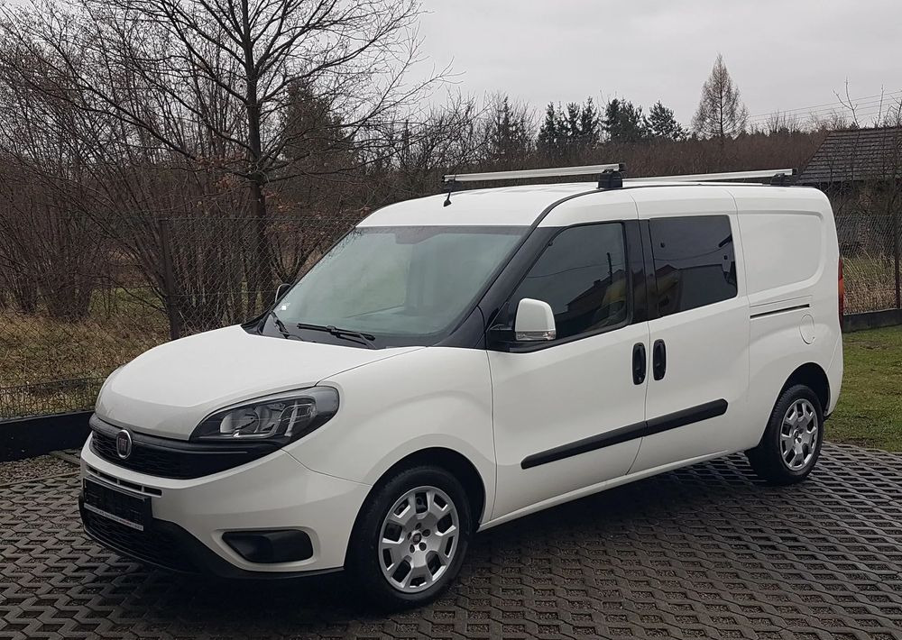 Fiat Doblo 1.6 Multijet 16V Easy - PKW: das Bild 2 Fiat Doblo 1.6 Multijet 16V Easy - PKW: das Bild 2