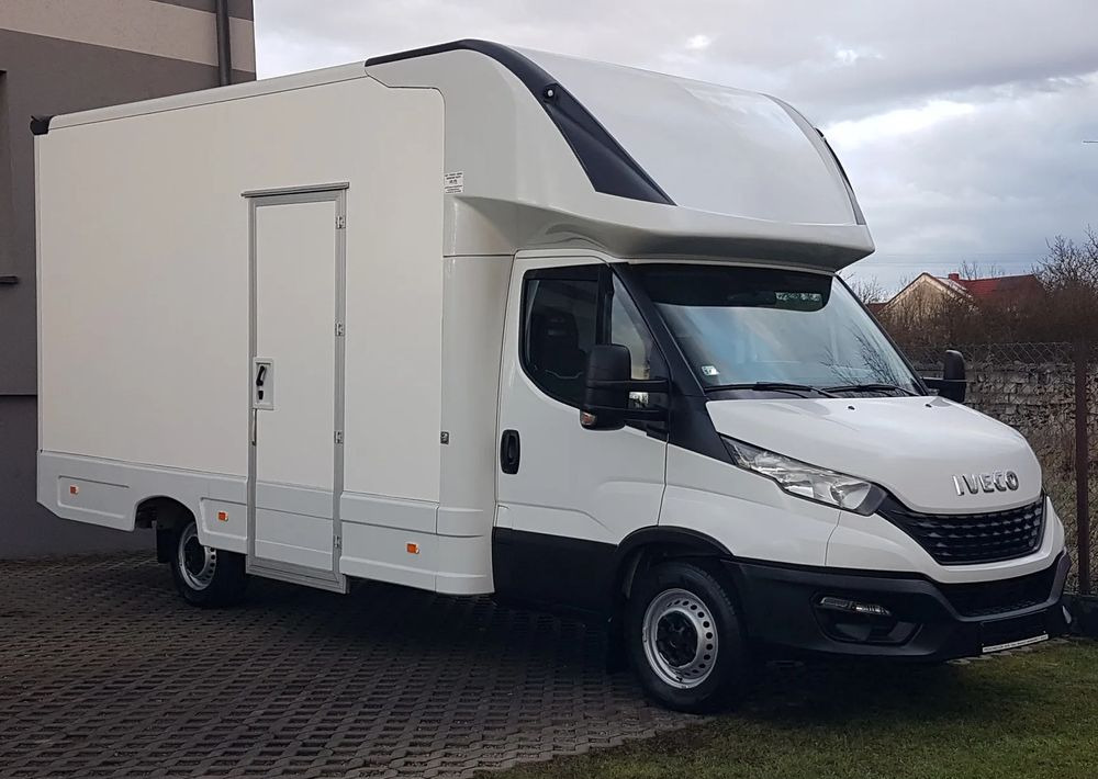 Iveco DAILY KONTENER NISKOPODŁOGOWY 4,43x2,23x2,42 SKLEP KAMPER KONIOWÓZ BAR KLIMA - Koffer Transporter: das Bild 1 Iveco DAILY KONTENER NISKOPODŁOGOWY 4,43x2,23x2,42 SKLEP KAMPER KONIOWÓZ BAR KLIMA - Koffer Transporter: das Bild 1