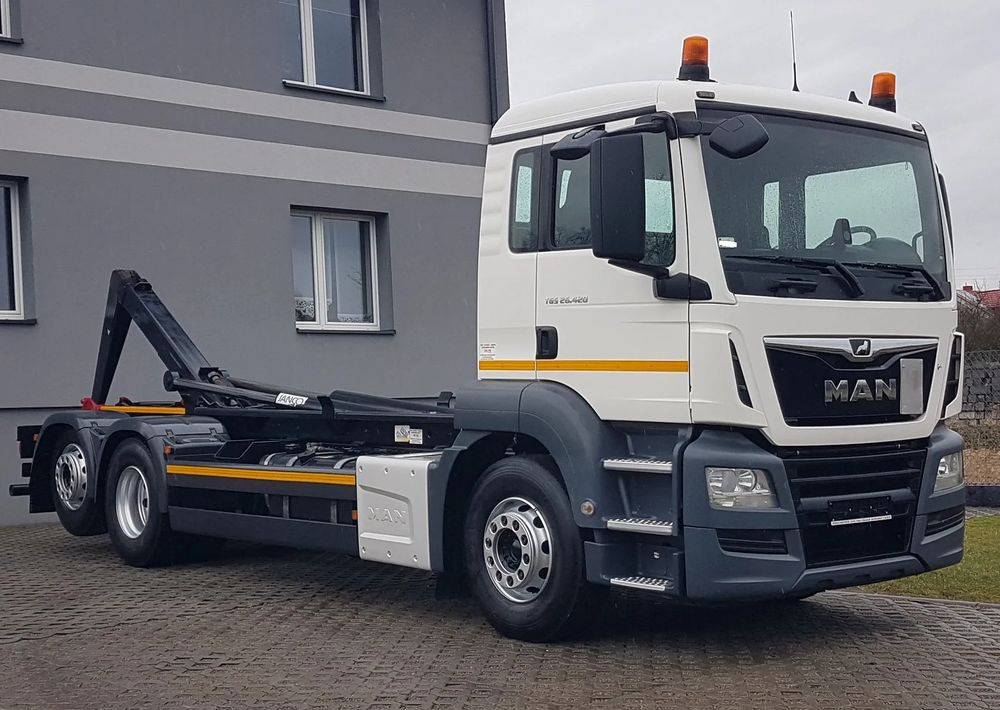MAN TGS 26.420 E6 HAKOWIEC HS20 6x2 3-OSIE KLIMA - Abrollkipper: das Bild 5 MAN TGS 26.420 E6 HAKOWIEC HS20 6x2 3-OSIE KLIMA - Abrollkipper: das Bild 5