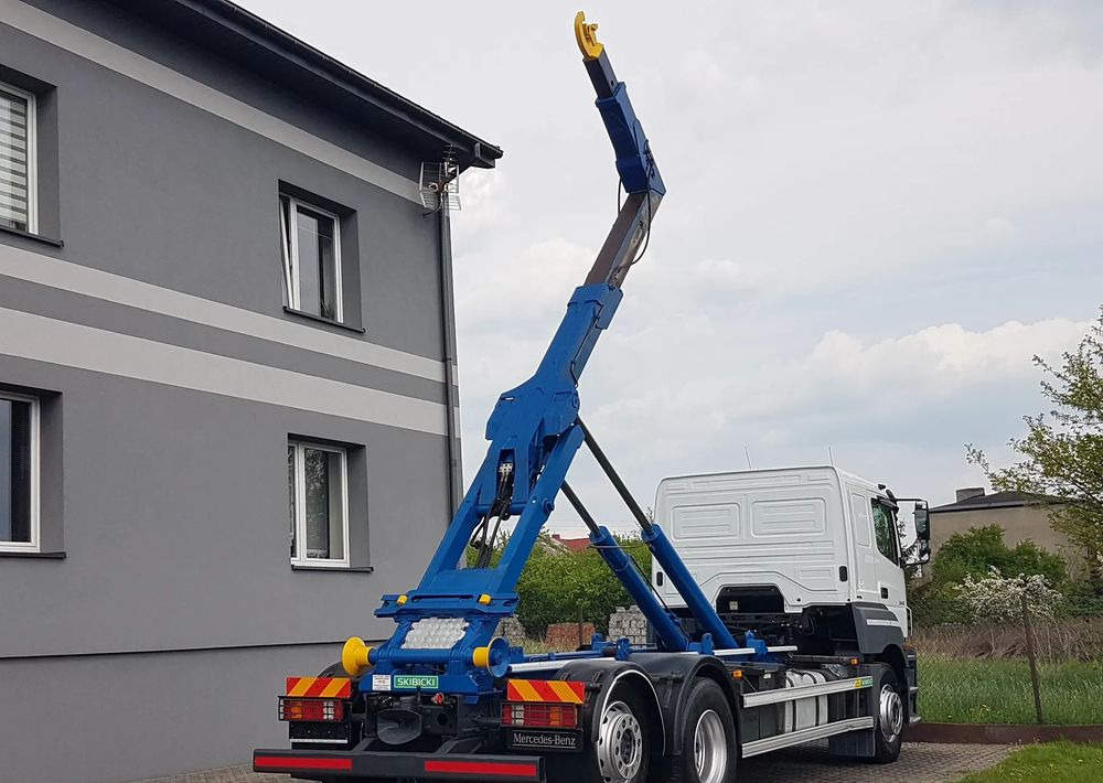 Mercedes-Benz AXOR ACTROS 2540 HAKOWIEC 3 OSIE - Abrollkipper: das Bild 4 Mercedes-Benz AXOR ACTROS 2540 HAKOWIEC 3 OSIE - Abrollkipper: das Bild 4