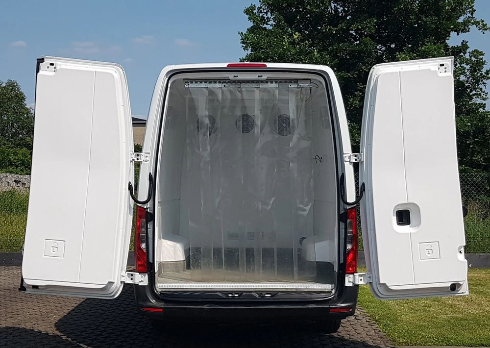 Mercedes-Benz SPRINTER MAXI CHŁODNIA AGREGAT 2 KOMORY GRZANIE IZOTERMA KLIMA BLASZAK VAN FURGON - Kühltransporter: das Bild 5 Mercedes-Benz SPRINTER MAXI CHŁODNIA AGREGAT 2 KOMORY GRZANIE IZOTERMA KLIMA BLASZAK VAN FURGON - Kühltransporter: das Bild 5