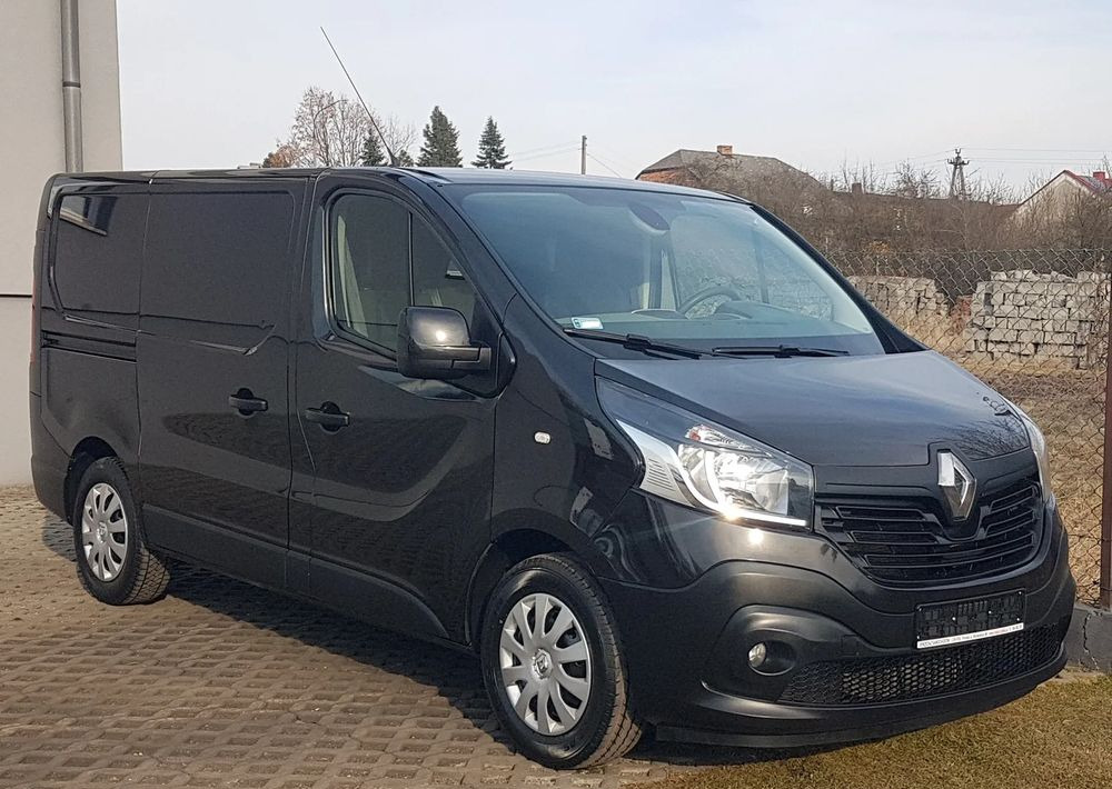 Renault TRAFIC KLIMA TEMPOMAT 1,6 DCI 145 BLASZAK VAN FURGON KRAJOWY L1H1 - Kleintransporter: das Bild 1 Renault TRAFIC KLIMA TEMPOMAT 1,6 DCI 145 BLASZAK VAN FURGON KRAJOWY L1H1 - Kleintransporter: das Bild 1