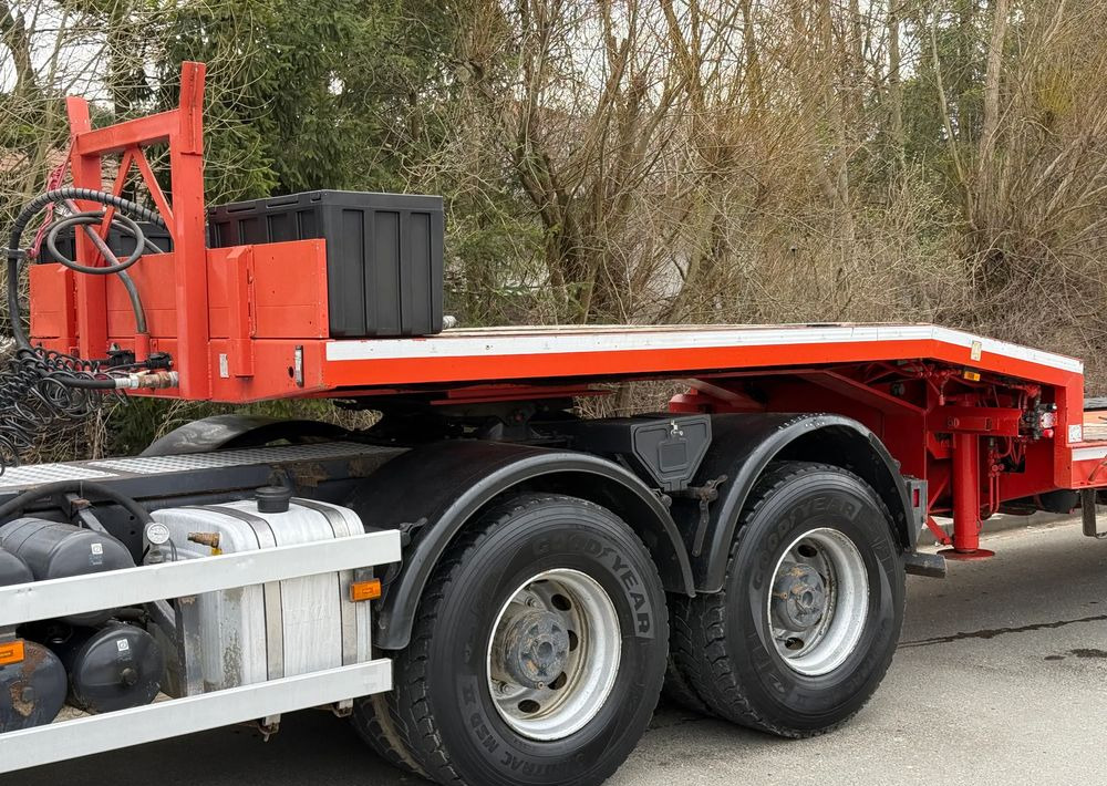 Goldhofer Naczepa Niskopodłogowa Goldhofer * 4 Osie * Bardzo Dobry Stan *Niskopodwozie - Tieflader Auflieger: das Bild 3 Goldhofer Naczepa Niskopodłogowa Goldhofer * 4 Osie * Bardzo Dobry Stan *Niskopodwozie - Tieflader Auflieger: das Bild 3