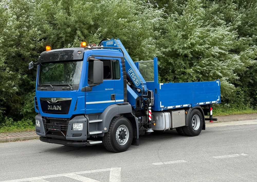 MAN * MAN 18.440 TGS * 4x4 * HDS Fassi F215 * Sprowadzony * 95 000 KM ! * Stan Jak Nowy - Pritsche LKW, Autokran: das Bild 2 MAN * MAN 18.440 TGS * 4x4 * HDS Fassi F215 * Sprowadzony * 95 000 KM ! * Stan Jak Nowy - Pritsche LKW, Autokran: das Bild 2