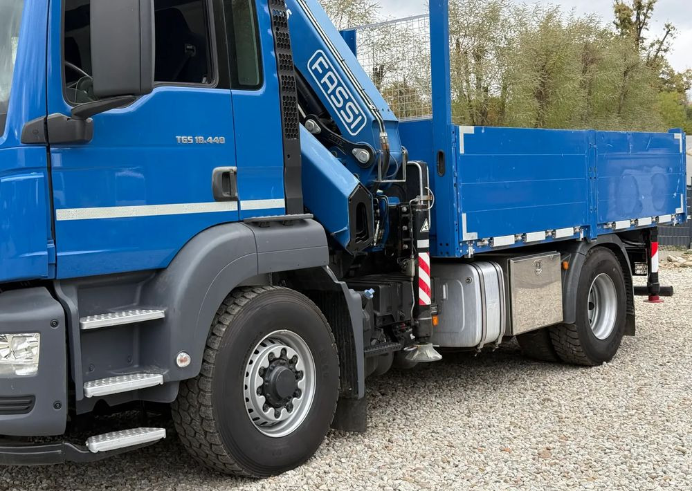 MAN * MAN 18.440 TGS * 4x4 * HDS Fassi F215 * Sprowadzony * 95 000 KM ! * Stan Jak Nowy - Pritsche LKW, Autokran: das Bild 5 MAN * MAN 18.440 TGS * 4x4 * HDS Fassi F215 * Sprowadzony * 95 000 KM ! * Stan Jak Nowy - Pritsche LKW, Autokran: das Bild 5