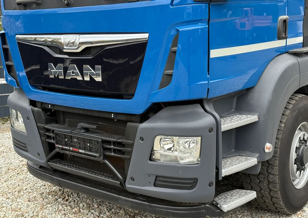 MAN * MAN 18.440 TGS * 4x4 * HDS Fassi F215 * Sprowadzony * 95 000 KM ! * Stan Jak Nowy - Pritsche LKW, Autokran: das Bild 3 MAN * MAN 18.440 TGS * 4x4 * HDS Fassi F215 * Sprowadzony * 95 000 KM ! * Stan Jak Nowy - Pritsche LKW, Autokran: das Bild 3