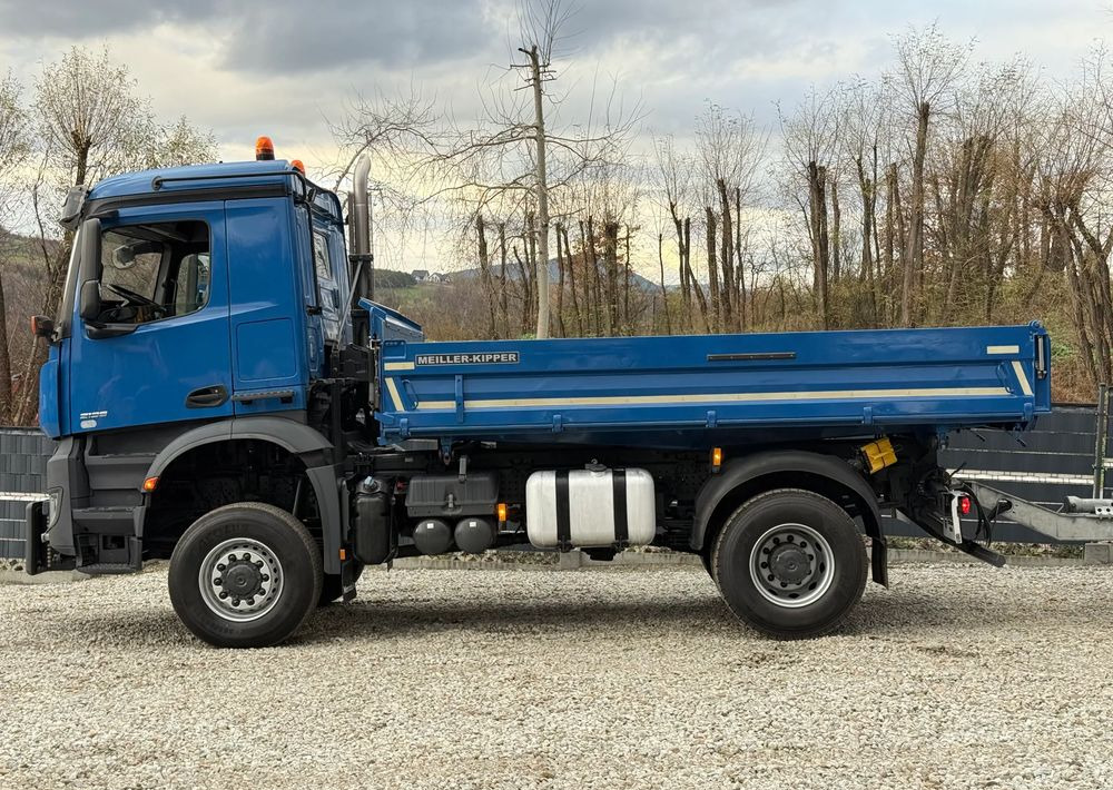 Kipper Mercedes-Benz * Arocs * 4X4 * JAK NOWY * Wywrotka Kiper Meiller+ Przyczepa * Zestaw Sprowadzony * 80.700 km Oryginalnie * Mercedes: das Bild 13 Kipper Mercedes-Benz * Arocs * 4X4 * JAK NOWY * Wywrotka Kiper Meiller+ Przyczepa * Zestaw Sprowadzony * 80.700 km Oryginalnie * Mercedes: das Bild 13