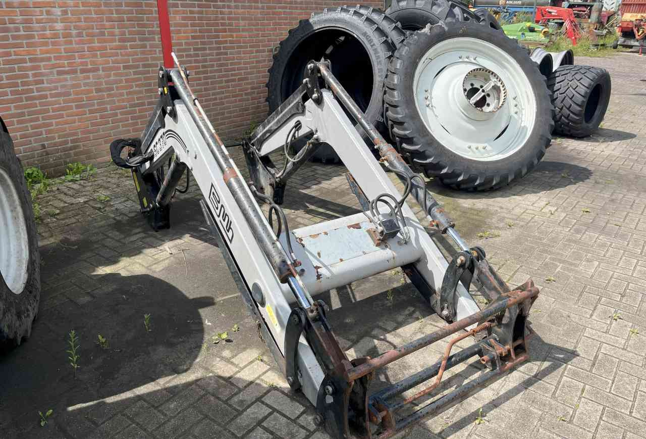 BMH Palas SC 370 Front-laders / Frontlader / Voorlader / Tractoren - Frontlader für Traktor: das Bild 2 BMH Palas SC 370 Front-laders / Frontlader / Voorlader / Tractoren - Frontlader für Traktor: das Bild 2