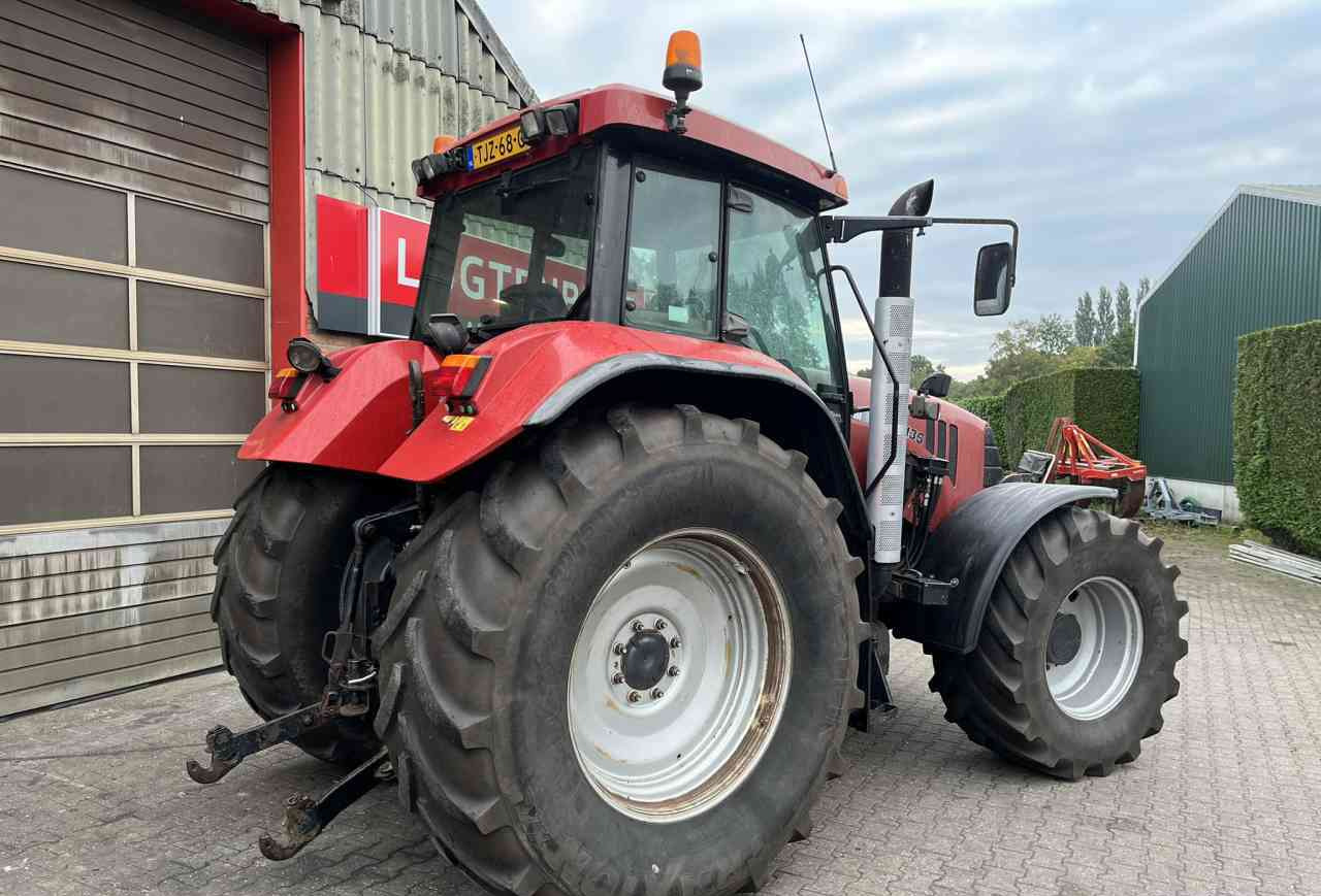 Case-IH CVX 1135 Tractoren - Traktor: das Bild 4 Case-IH CVX 1135 Tractoren - Traktor: das Bild 4