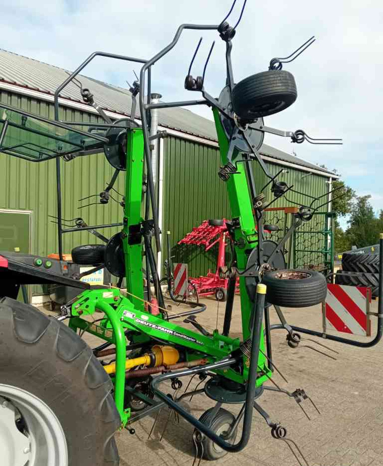 Deutz-Fahr Condimaster 6821 schudder weidebouwmachines - Heuwender/ Wenderechen: das Bild 1 Deutz-Fahr Condimaster 6821 schudder weidebouwmachines - Heuwender/ Wenderechen: das Bild 1