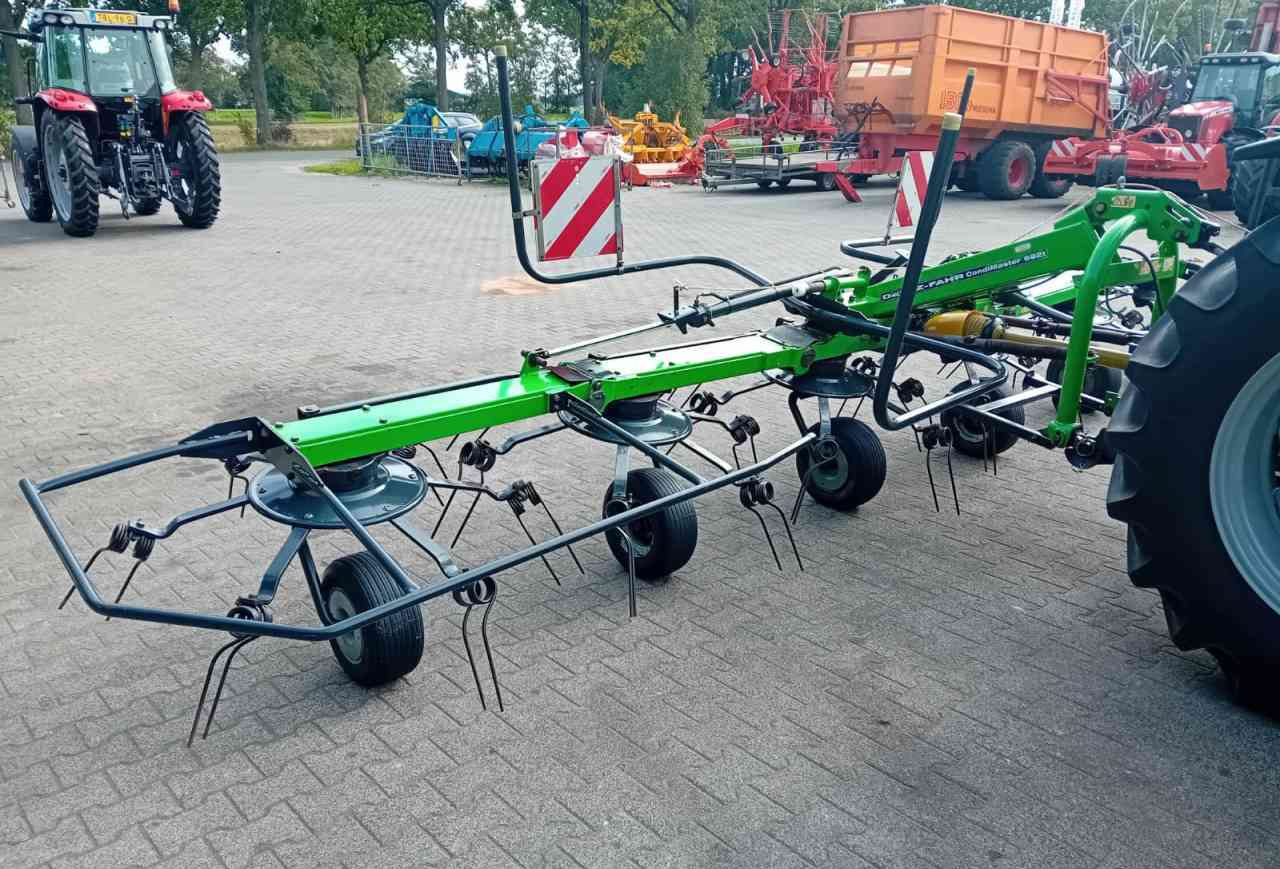 Deutz-Fahr Condimaster 6821 schudder weidebouwmachines - Heuwender/ Wenderechen: das Bild 5 Deutz-Fahr Condimaster 6821 schudder weidebouwmachines - Heuwender/ Wenderechen: das Bild 5