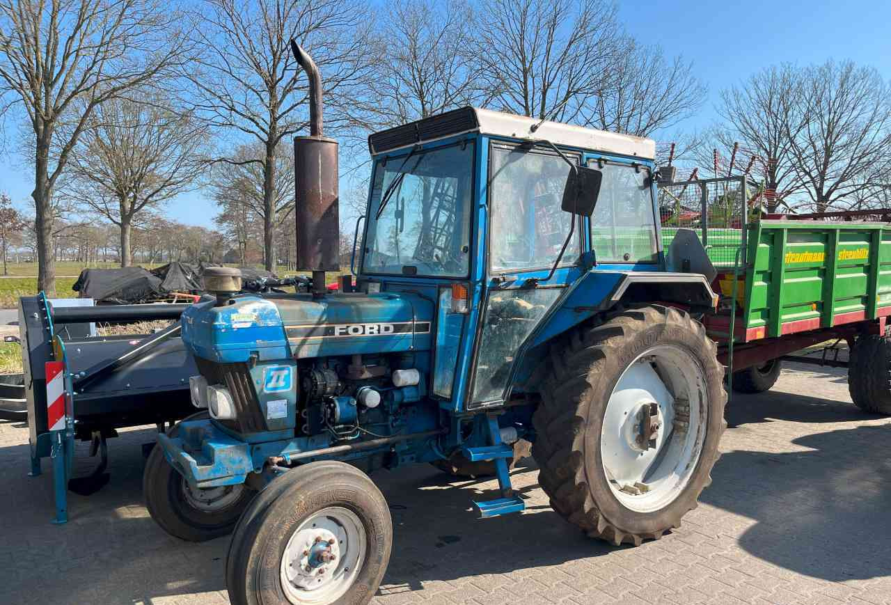 Ford 4610 Tractoren - Traktor: das Bild 1 Ford 4610 Tractoren - Traktor: das Bild 1
