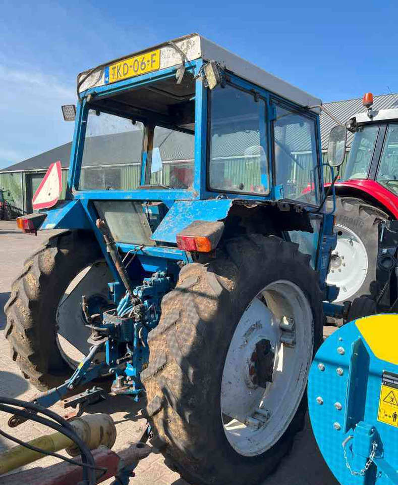 Ford 4610 Tractoren - Traktor: das Bild 4 Ford 4610 Tractoren - Traktor: das Bild 4