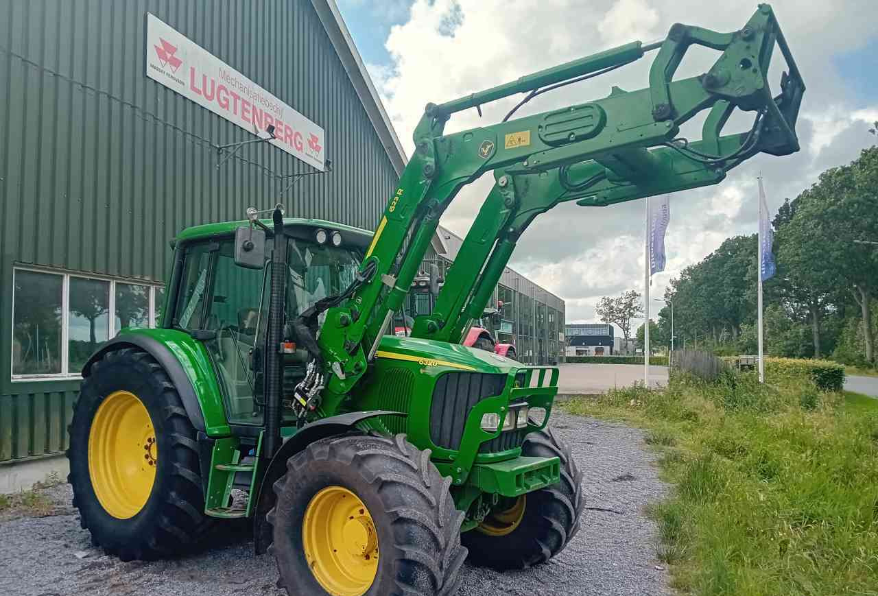 John Deere 6320 met 623R voorlader - Traktor: das Bild 1 John Deere 6320 met 623R voorlader - Traktor: das Bild 1