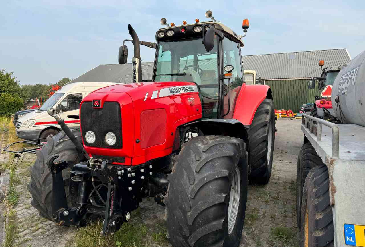 Massey Ferguson 6497 Dyna-6 Tractoren - Traktor: das Bild 1 Massey Ferguson 6497 Dyna-6 Tractoren - Traktor: das Bild 1
