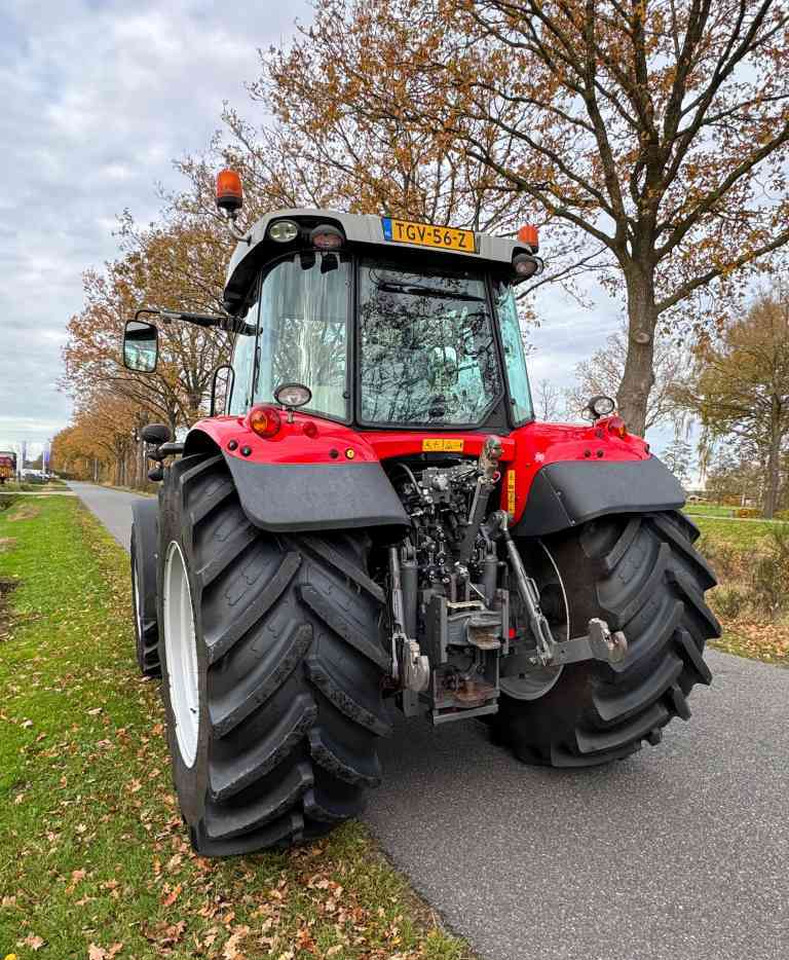 Massey Ferguson 7716 Dyna-6 Essential *Verkocht/sold* - Traktor: das Bild 4 Massey Ferguson 7716 Dyna-6 Essential *Verkocht/sold* - Traktor: das Bild 4
