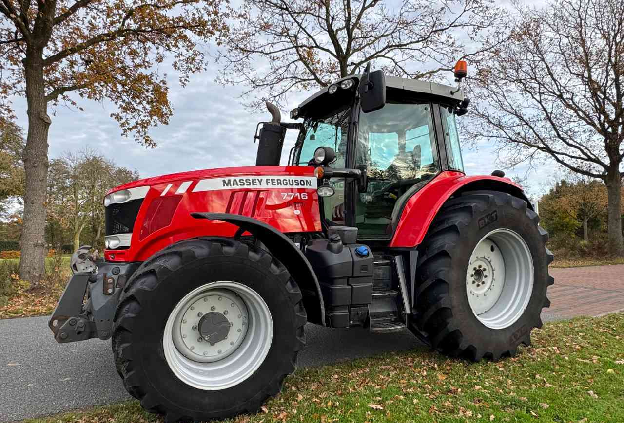 Massey Ferguson 7716 Dyna-6 Essential *Verkocht/sold* - Traktor: das Bild 1 Massey Ferguson 7716 Dyna-6 Essential *Verkocht/sold* - Traktor: das Bild 1