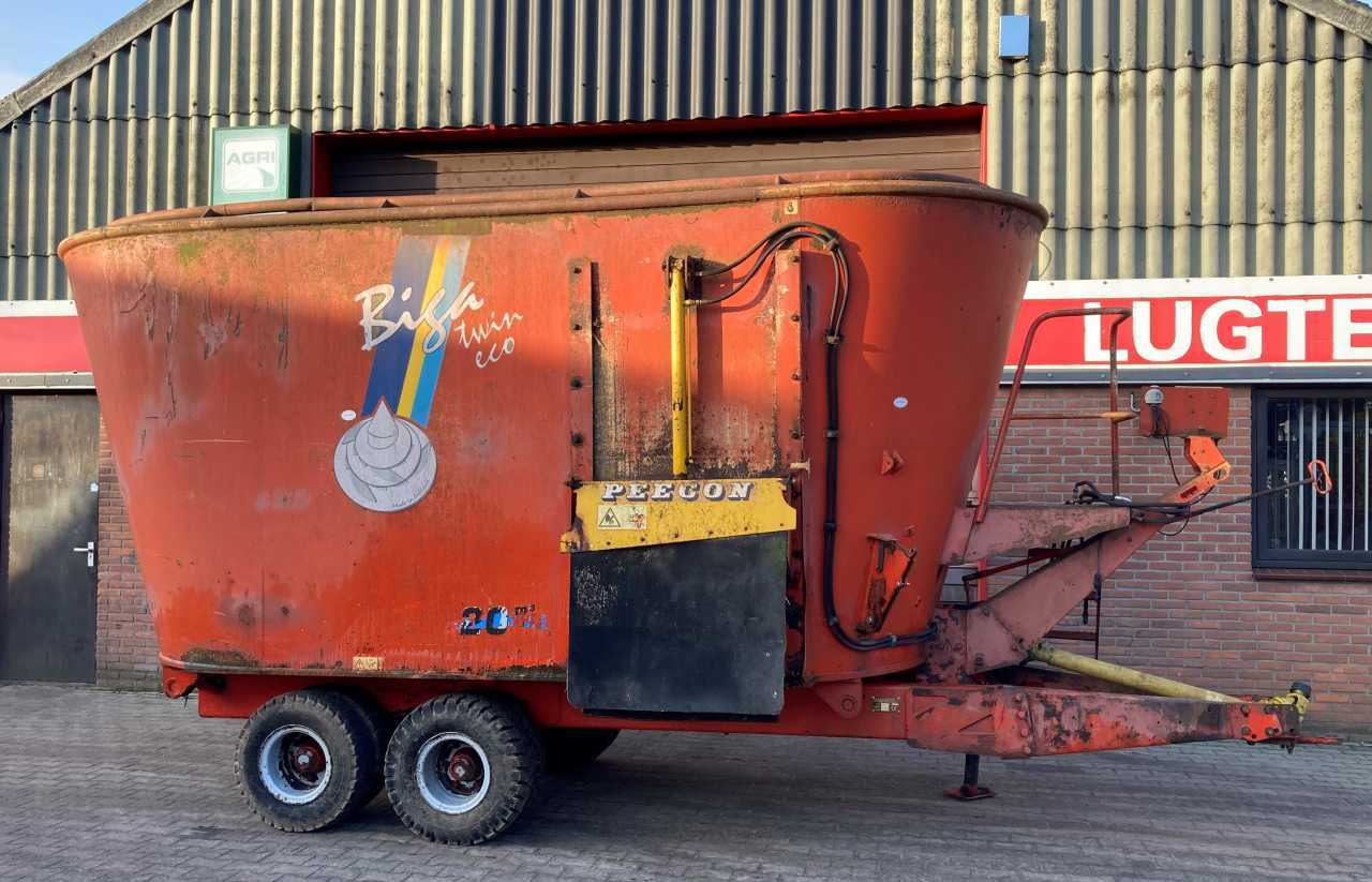 Peecon VME 200 Voermengwagen Voermachines - Futtermischwagen: das Bild 2 Peecon VME 200 Voermengwagen Voermachines - Futtermischwagen: das Bild 2