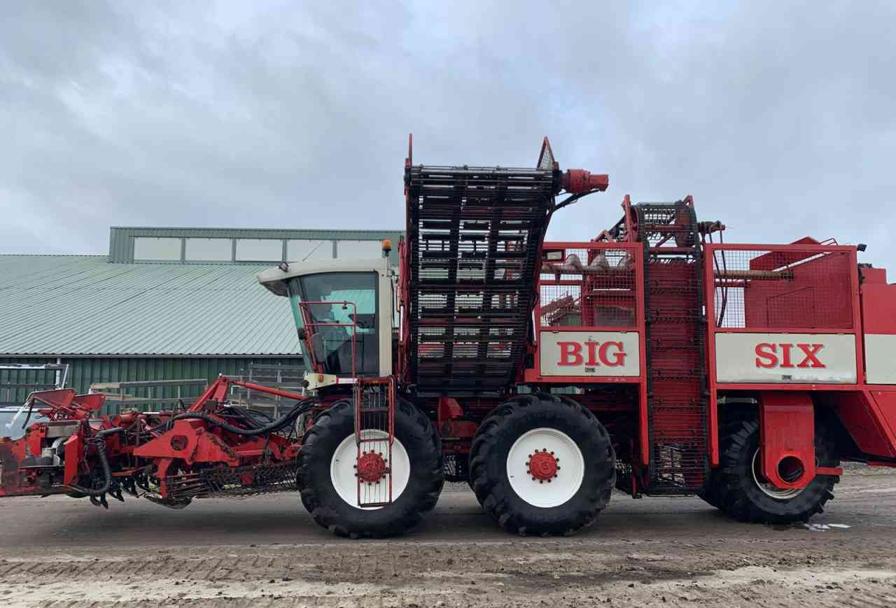 WKM Agrifac WKM BIG SIX Bietenrooier, rooimachines, oogstmachines. - Rübenvollernter: das Bild 2 WKM Agrifac WKM BIG SIX Bietenrooier, rooimachines, oogstmachines. - Rübenvollernter: das Bild 2