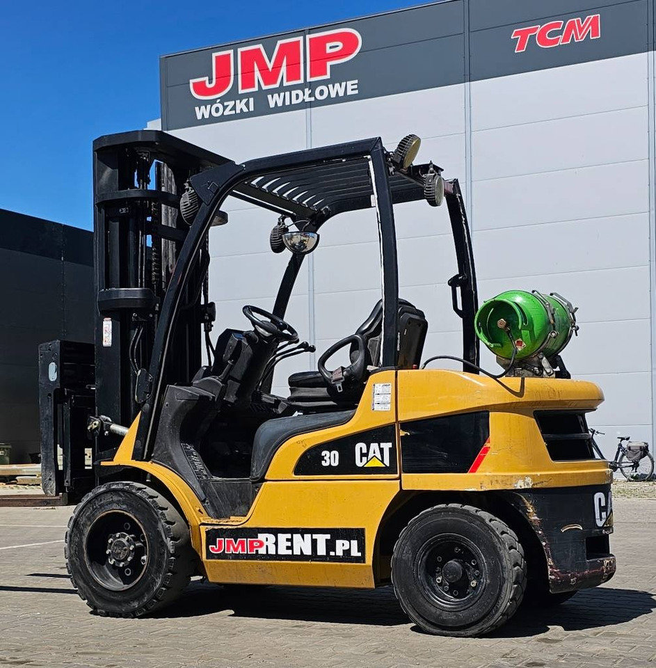 CAT GP 30 N - Treibgasstapler: das Bild 4 CAT GP 30 N - Treibgasstapler: das Bild 4