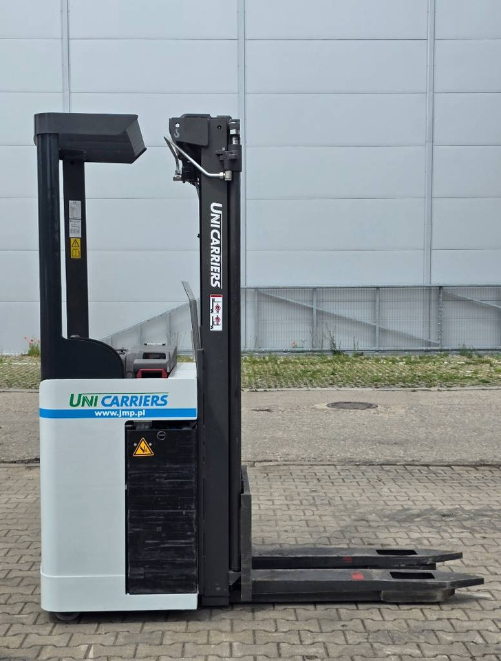 UniCarriers ASN 160 STFV 3600mm - Schubmaststapler: das Bild 2 UniCarriers ASN 160 STFV 3600mm - Schubmaststapler: das Bild 2
