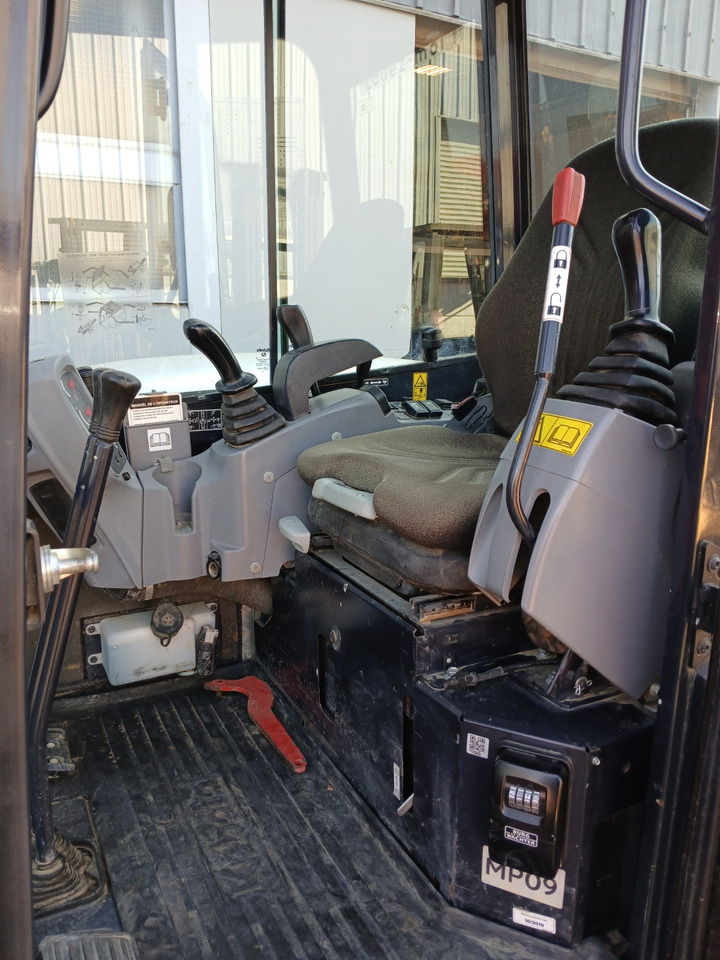 KUBOTA U27-4 - Minibagger: das Bild 3 KUBOTA U27-4 - Minibagger: das Bild 3