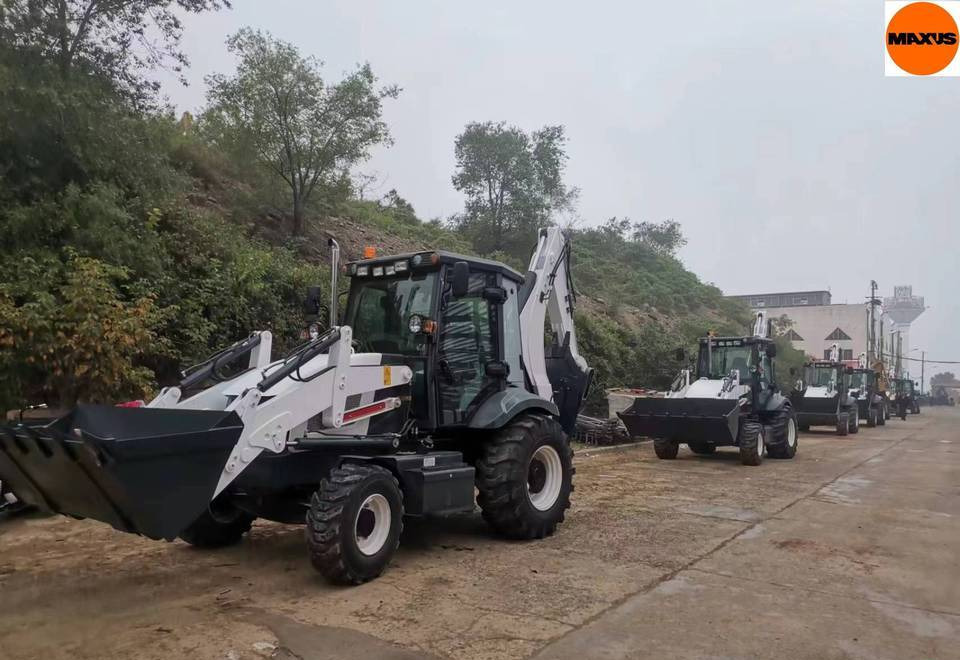 MAXUS 3CX NEW Backhoe Loader Warranty MAXUS 3CX НОВА Копарко-Навантажувач Гарантія MAXUS 3CX NOWA Koparko Ładowarka Gwarancja - Baggerlader: das Bild 2 MAXUS 3CX NEW Backhoe Loader Warranty MAXUS 3CX НОВА Копарко-Навантажувач Гарантія MAXUS 3CX NOWA Koparko Ładowarka Gwarancja - Baggerlader: das Bild 2