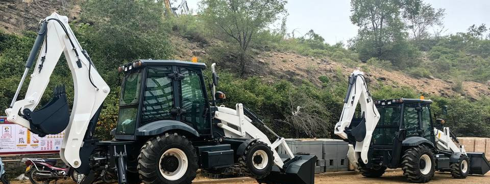 MAXUS 3CX NEW Backhoe Loader Warranty MAXUS 3CX НОВА Копарко-Навантажувач Гарантія MAXUS 3CX NOWA Koparko Ładowarka Gwarancja - Baggerlader: das Bild 3 MAXUS 3CX NEW Backhoe Loader Warranty MAXUS 3CX НОВА Копарко-Навантажувач Гарантія MAXUS 3CX NOWA Koparko Ładowarka Gwarancja - Baggerlader: das Bild 3