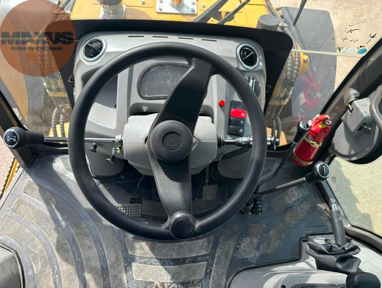 Maxus Buldoexcavator 4cx - Baggerlader: das Bild 5 Maxus Buldoexcavator 4cx - Baggerlader: das Bild 5
