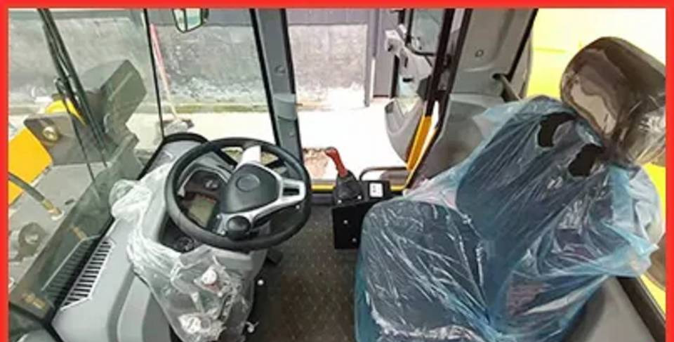 NEW MAXUS 4x4 Wheel Loader Warranty up to 10 YEARS НОВА Копарка колісна 4x4 MAXUS Гарантія Nowa Ładowarka kołowa 4x4 MAXUS Gwarancja - Radlader: das Bild 3 NEW MAXUS 4x4 Wheel Loader Warranty up to 10 YEARS НОВА Копарка колісна 4x4 MAXUS Гарантія Nowa Ładowarka kołowa 4x4 MAXUS Gwarancja - Radlader: das Bild 3