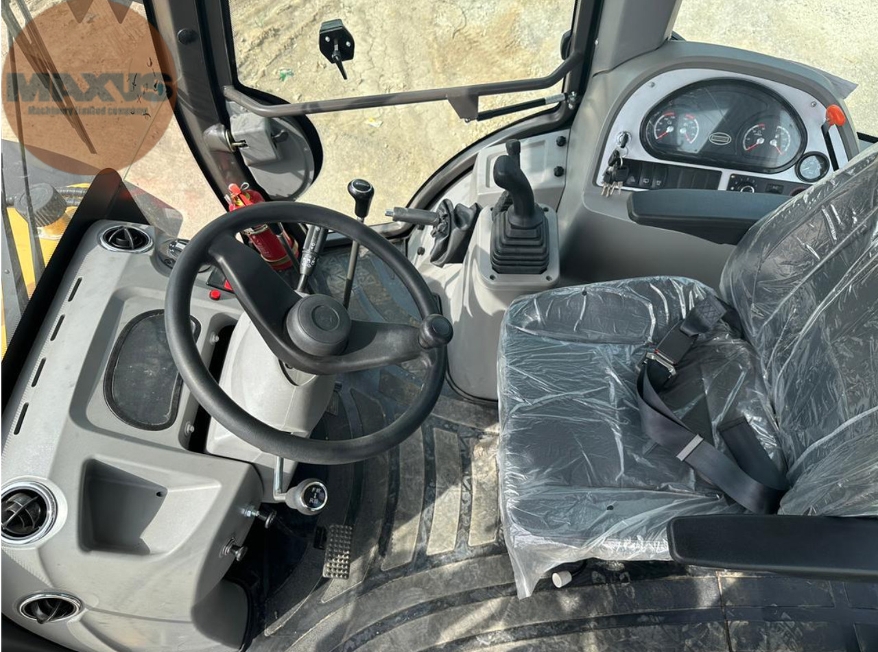 Maxus Maxus Buldoexcavator 4cx - Baggerlader: das Bild 4 Maxus Maxus Buldoexcavator 4cx - Baggerlader: das Bild 4