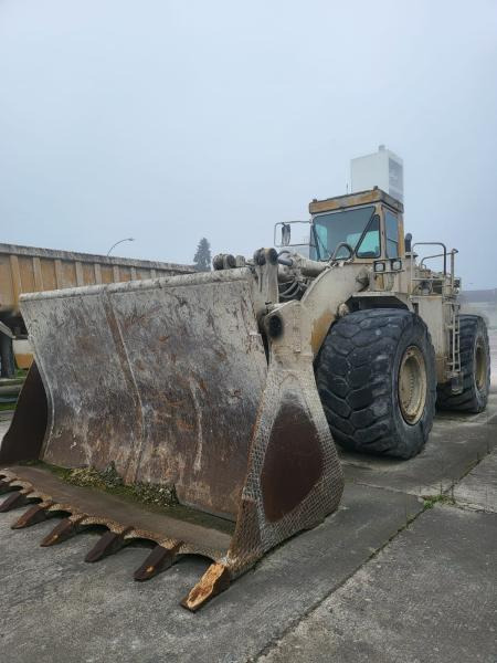 Radlader Caterpillar 988B: das Bild 6