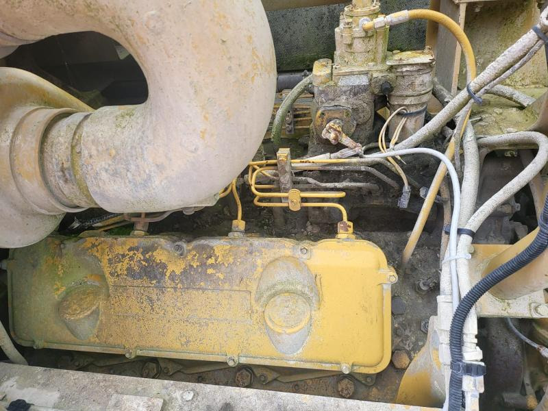 Radlader Caterpillar 988B: das Bild 12