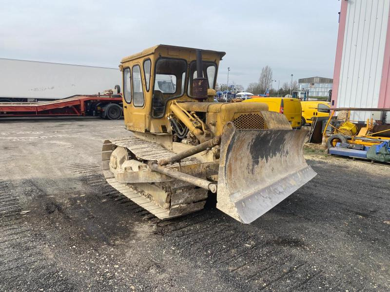 Caterpillar D4D - Bulldozer: das Bild 1 Caterpillar D4D - Bulldozer: das Bild 1