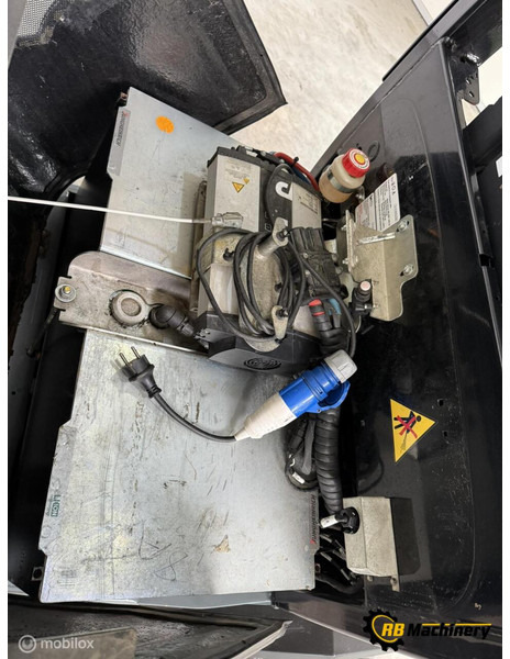 Radlader Giant G2200E: das Bild 19