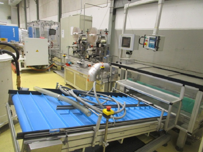 DECKEL ETIKETTIER ANLAGE SCHLEUTER GU 2 DO MIT 2xLÖFFELEINLEGESTATIONEN - Verpackungsmaschine: das Bild 5 DECKEL ETIKETTIER ANLAGE SCHLEUTER GU 2 DO MIT 2xLÖFFELEINLEGESTATIONEN - Verpackungsmaschine: das Bild 5