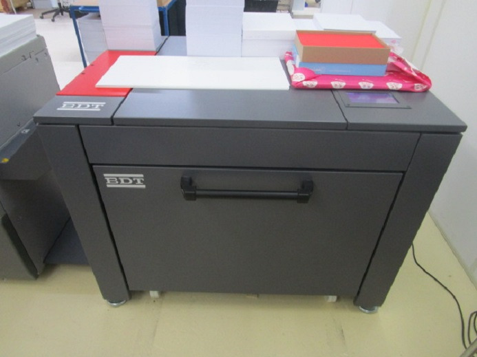 LANGBOGENANLEGER VX 370 FEEDER RICOH - Druckmaschine: das Bild 1 LANGBOGENANLEGER VX 370 FEEDER RICOH - Druckmaschine: das Bild 1