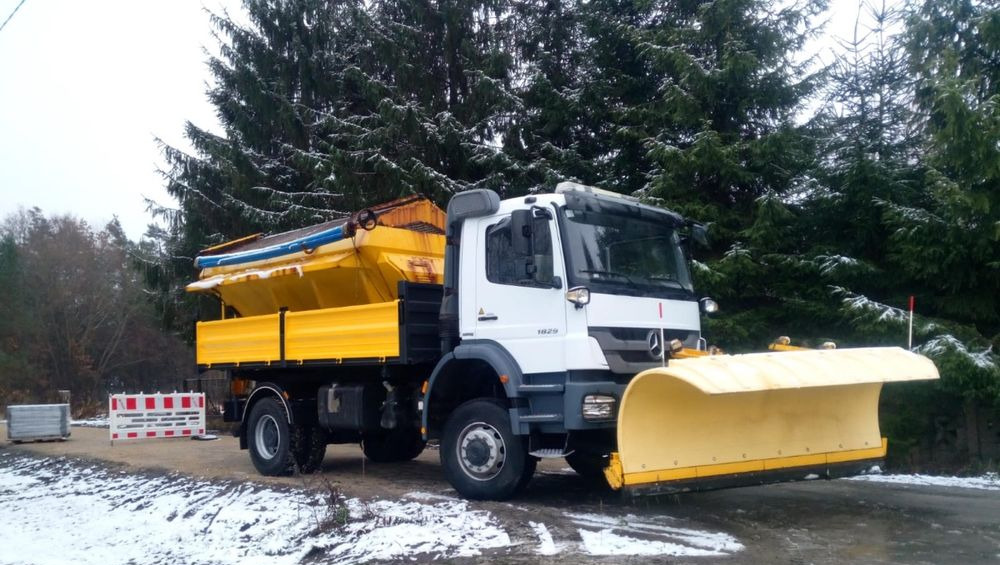 Mercedes-Benz Axor 1824 - Schneeräumfahrzeug: das Bild 2 Mercedes-Benz Axor 1824 - Schneeräumfahrzeug: das Bild 2