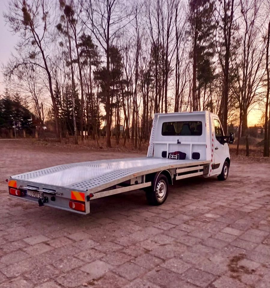 Renault Master - Abschleppwagen: das Bild 2 Renault Master - Abschleppwagen: das Bild 2