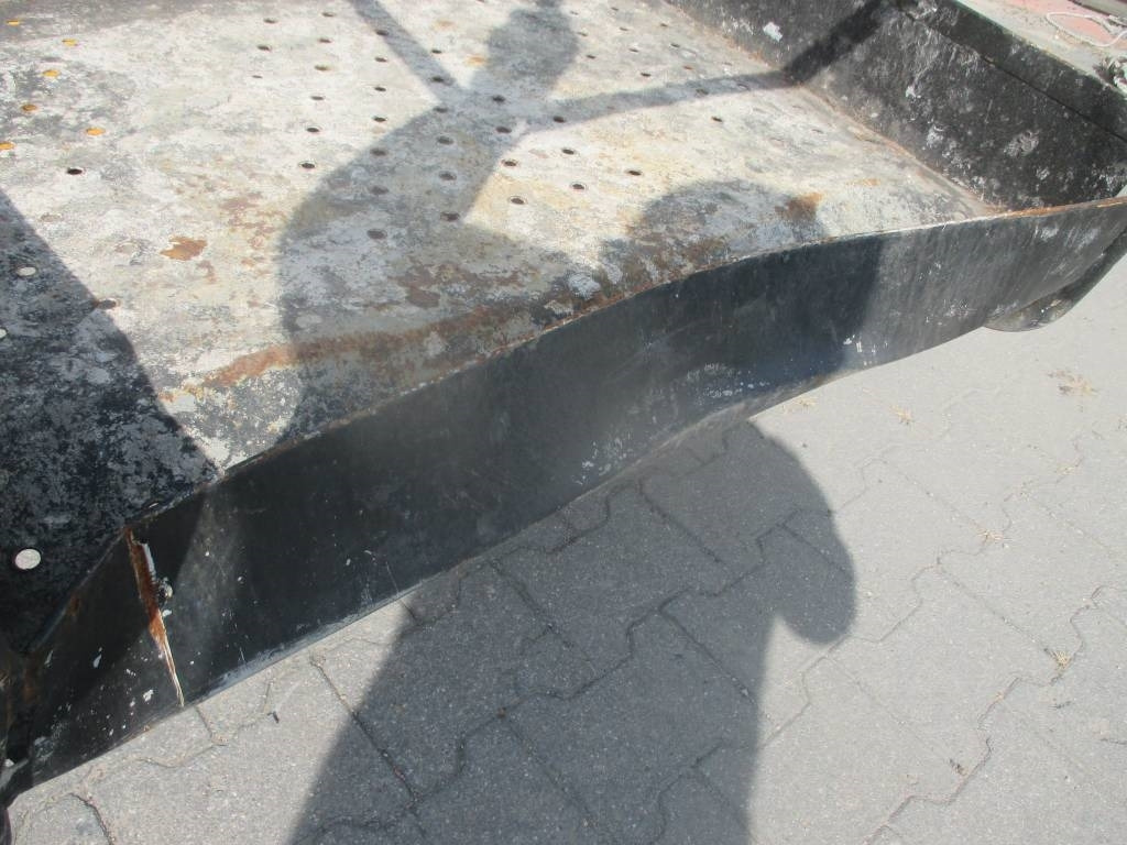 Teleskopmastbühne Manitou 100 VJR: das Bild 11 Teleskopmastbühne Manitou 100 VJR: das Bild 11