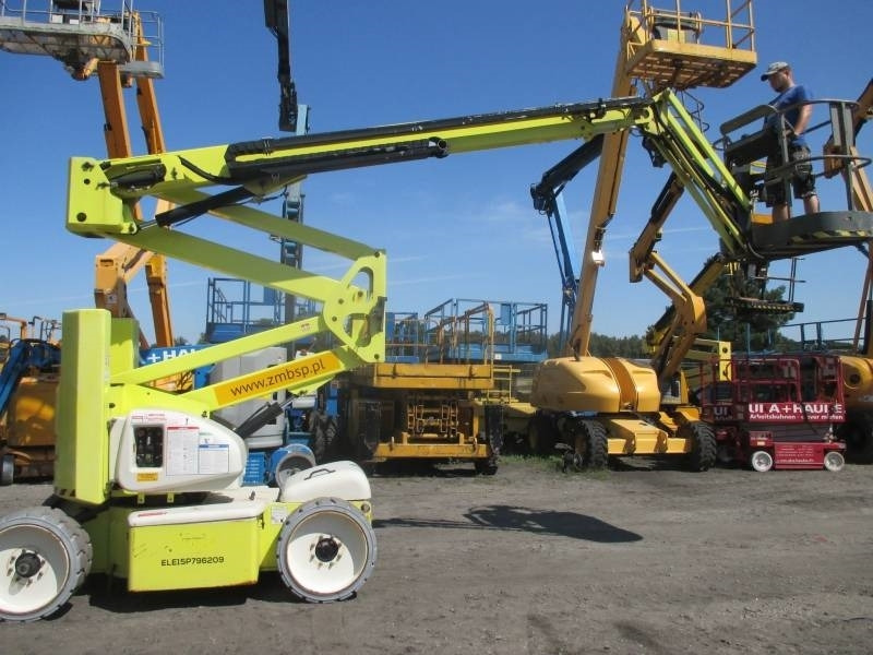 Niftylift HR 15 N D E - Gelenkarmbühne: das Bild 1 Niftylift HR 15 N D E - Gelenkarmbühne: das Bild 1