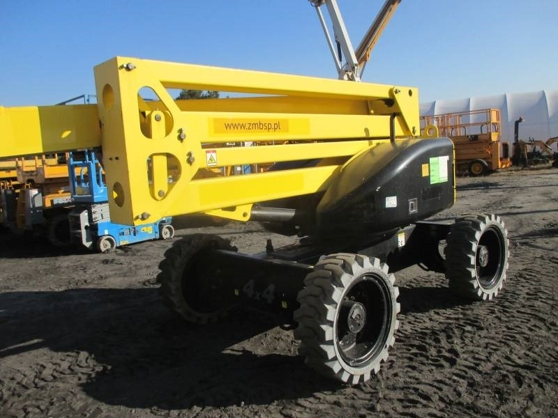 Niftylift HR 17 D 4x4 - Gelenkarmbühne: das Bild 3 Niftylift HR 17 D 4x4 - Gelenkarmbühne: das Bild 3
