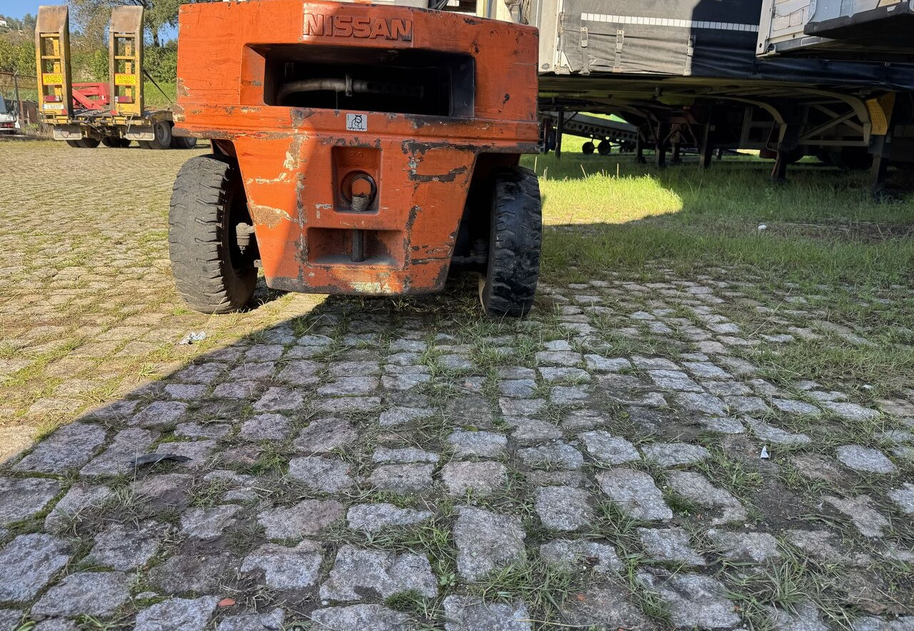 Nissan - Dieselstapler: das Bild 3 Nissan - Dieselstapler: das Bild 3
